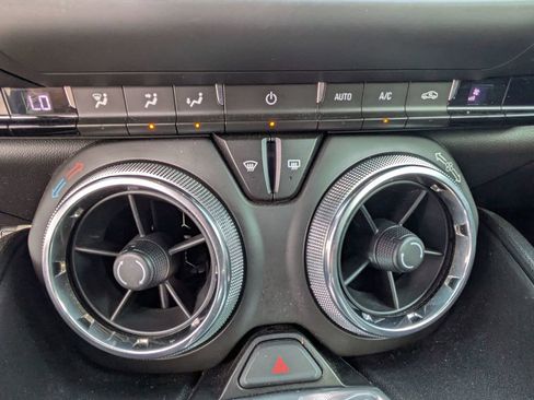 Used 2017 Chevrolet Camaro SS image 22