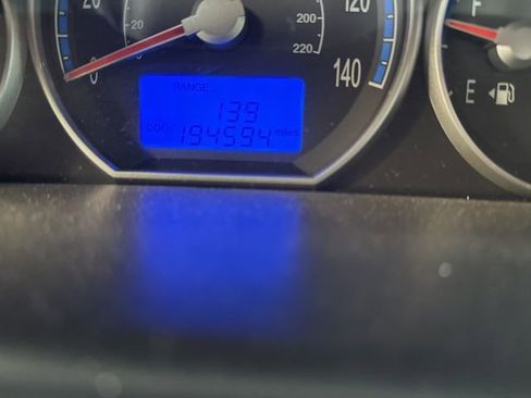 Used 2007 Hyundai Santa Fe SE image 14