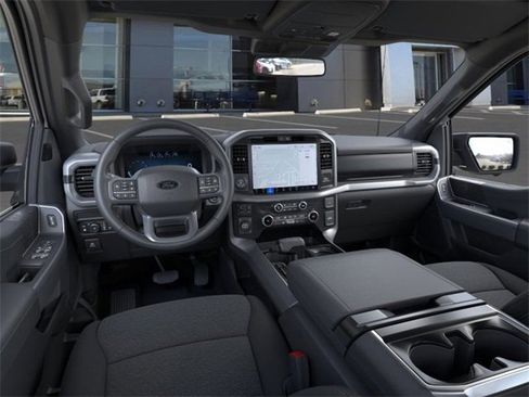 New 2025 Ford F150 XLT w/ Equipment Group 302A MID image 9
