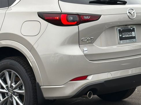 New 2025 MAZDA CX-5 AWD 2.5 S w/ Preferred Package image 6