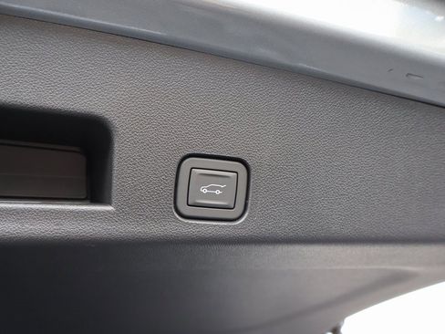 New 2026 Chevrolet Traverse RS image 31