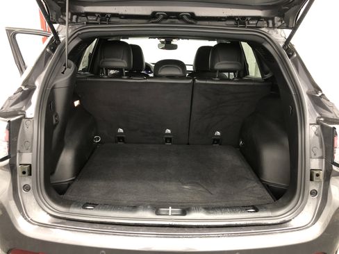 Certified 2024 Jeep Compass Limited w/ Elite Group image 10