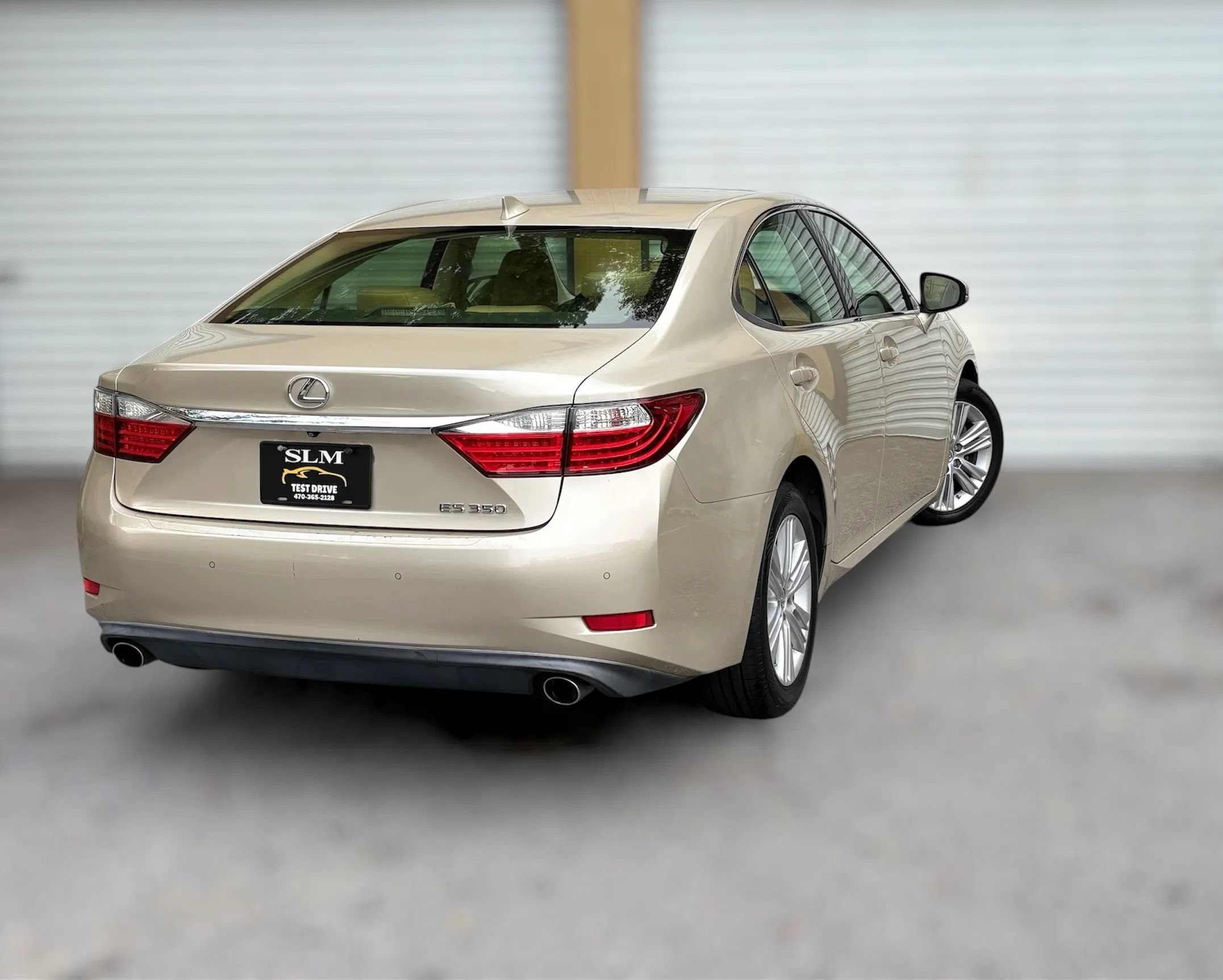 Used 2015 Lexus ES 350 w/ Premium Package FWD image 12