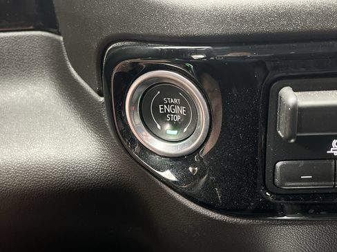 Used 2024 GMC Sierra 1500 Elevation w/ Preferred Package AWD/4WD image 21
