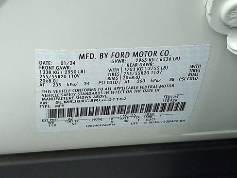Certified 2024 Lincoln Aviator AWD w/ Premium Package image 29