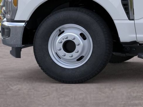 New 2025 Ford F350 XL w/ XL Chrome Package RWD image 20