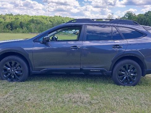 Used 2025 Subaru Outback Onyx Edition XT AWD/4WD image 6