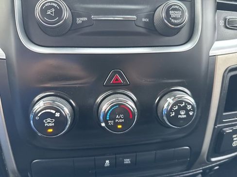 Used 2013 RAM 1500 Big Horn image 37