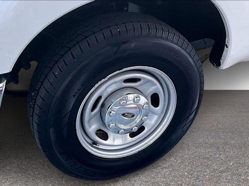 Used 2014 Ford F250 XL w/ Power Equipment Group image 26