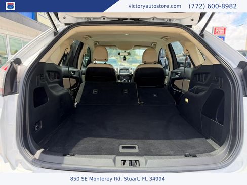 Used 2017 Ford Edge SEL w/ Equipment Group 201A FWD image 18