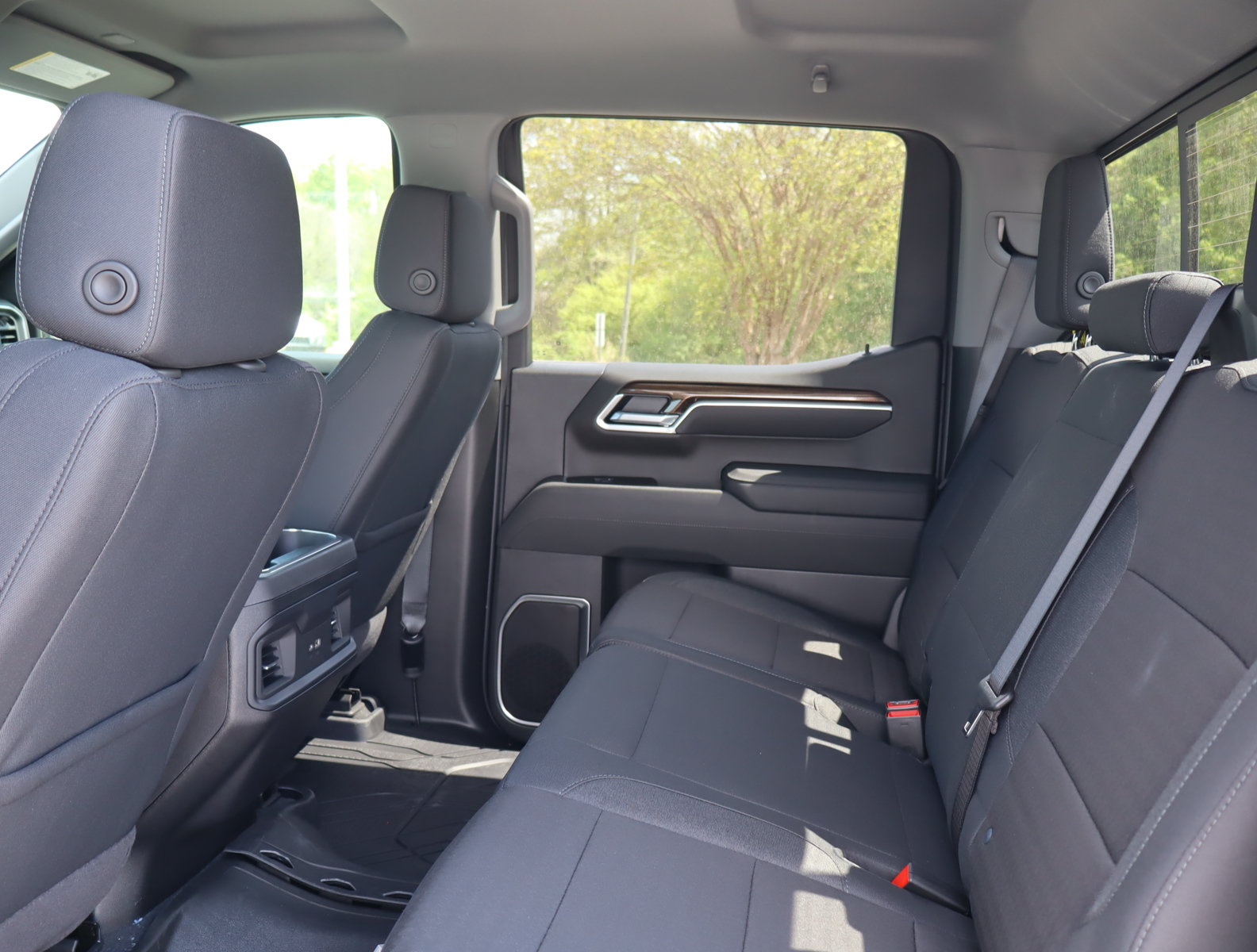 New 2026 Chevrolet Silverado 1500 RST w/ Convenience Package II AWD/4WD image 28