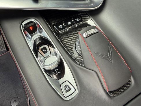 Used 2022 Chevrolet Corvette Stingray Premium Conv w/ Z51 Performance Package RWD image 33