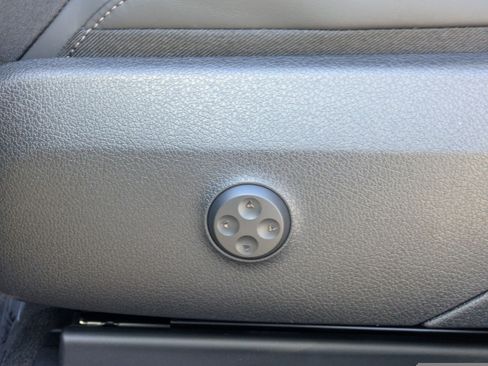 New 2026 Mercedes-Benz GLC 300 4MATIC image 22