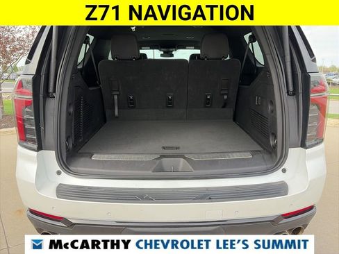 Certified 2025 Chevrolet Suburban Z71 AWD/4WD image 61