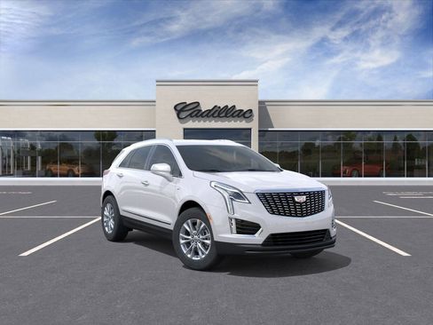 New 2025 Cadillac XT5 Luxury image 1