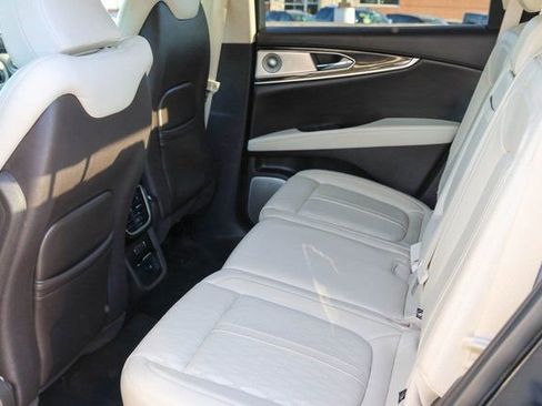 Used 2022 Lincoln Nautilus Black Label w/ Class II Trailer Tow Package image 15