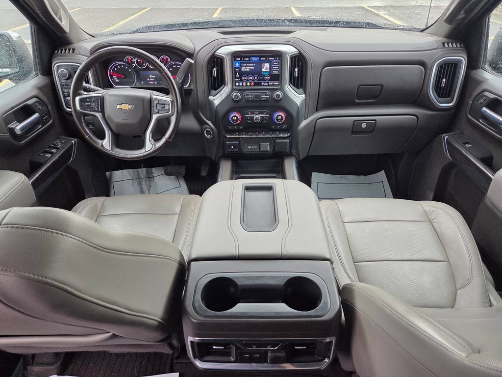 Used 2020 Chevrolet Silverado 1500 LTZ AWD/4WD image 19