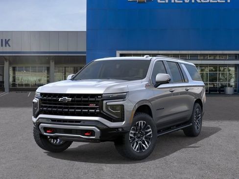 New 2026 Chevrolet Suburban Z71 w/ Comfort Package AWD/4WD image 6