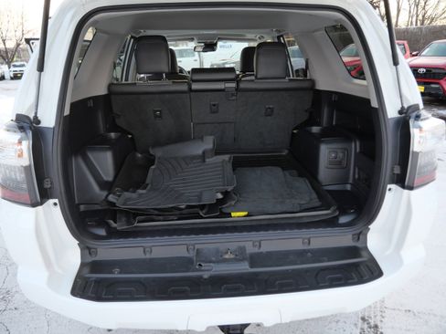 Certified 2021 Toyota 4Runner SR5 Premium image 19