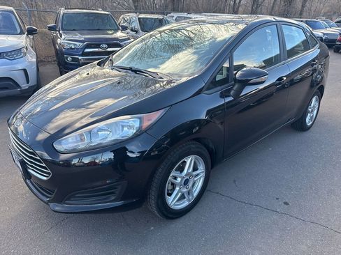 Used 2019 Ford Fiesta SE w/ Cold Weather Package image 3