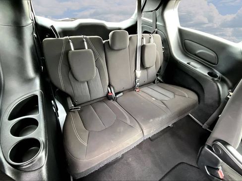 Used 2020 Chrysler Pacifica Touring w/ S Appearance Package FWD image 28