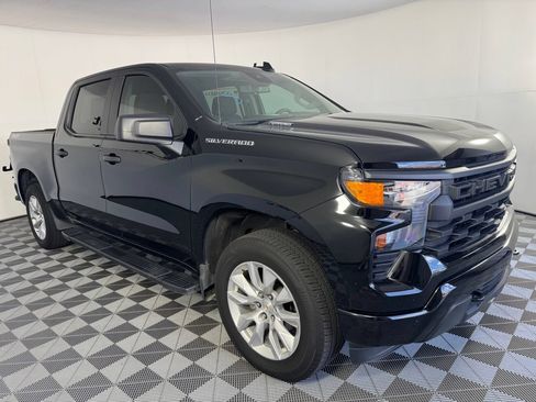 Used 2025 Chevrolet Silverado 1500 Custom AWD/4WD image 5