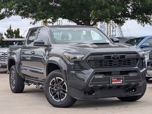 New 2026 Toyota Tacoma TRD Sport RWD image 2