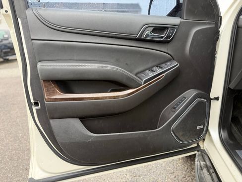 Used 2015 Chevrolet Tahoe LT AWD/4WD image 13