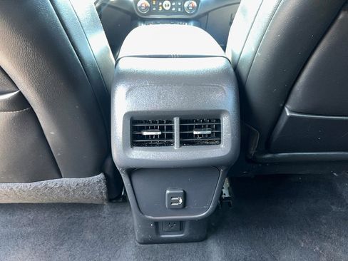 Used 2019 GMC Terrain SLT FWD image 25