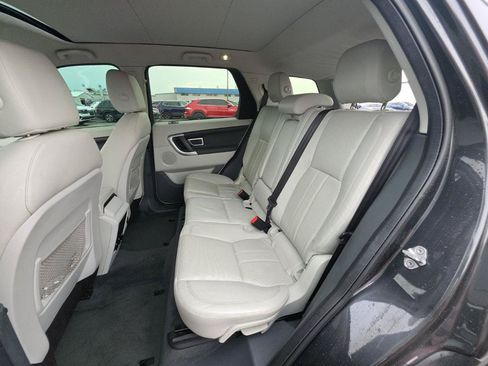 Used 2017 Land Rover Discovery Sport HSE AWD/4WD image 11