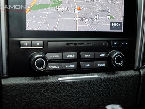 Used 2018 Porsche Macan Turbo image 80