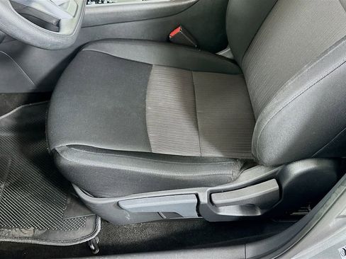 Used 2024 Nissan Sentra SV FWD image 19