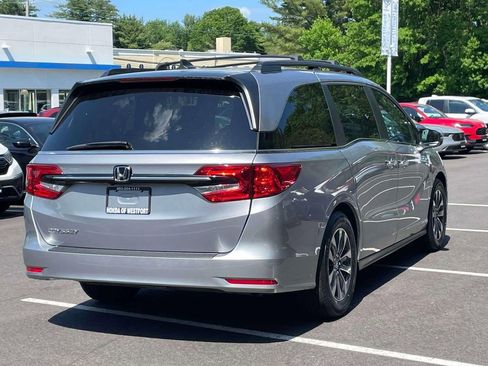 Certified 2023 Honda Odyssey EX-L image 4