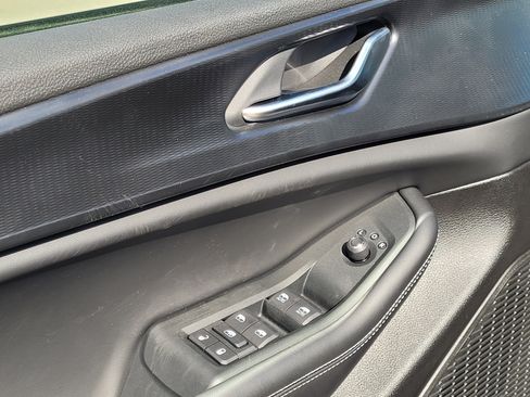 New 2025 Jeep Grand Cherokee L Altitude image 9