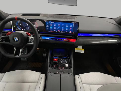 New 2027 BMW M5 Touring AWD/4WD image 21