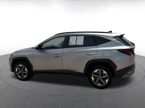 Used 2026 Hyundai Tucson SEL Plus AWD/4WD image 8