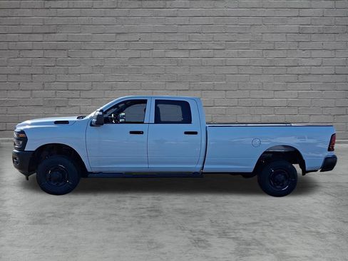 New 2026 RAM 2500 Tradesman AWD/4WD image 5