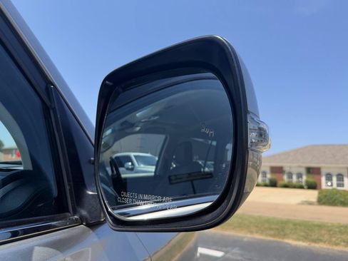 Used 2021 Lexus GX 460 Premium w/ Premium Package AWD/4WD image 9
