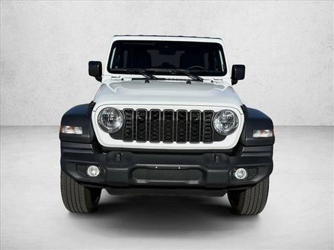Used 2025 Jeep Wrangler Sport S image 2