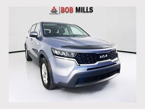 Used 2022 Kia Sorento LX FWD image 1