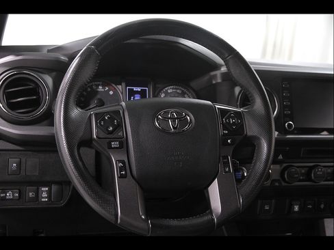 Used 2023 Toyota Tacoma TRD Off-Road AWD/4WD image 7