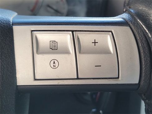 Used 2006 Chrysler 300 C image 9