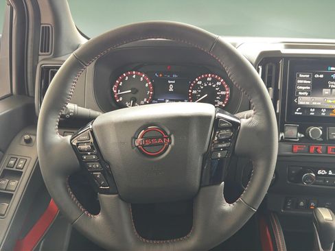 New 2026 Nissan Frontier PRO-4X w/ Pro-4x Convenience Package AWD/4WD image 23