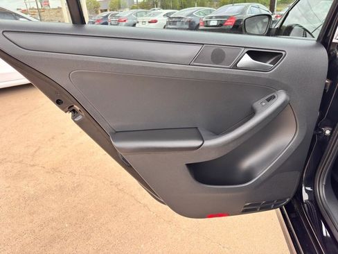 Used 2015 Volkswagen Jetta S w/ Welcome Package FWD image 14