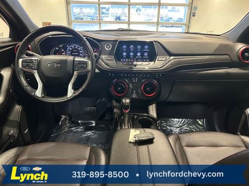 Used 2021 Chevrolet Blazer RS w/ Enhanced Convenience Package image 9