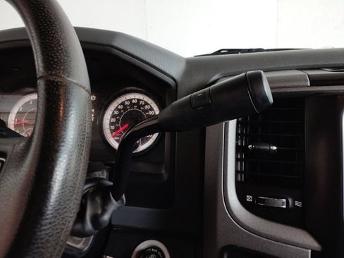 Used 2016 RAM 2500 Tradesman w/ Popular Equipment Group RWD image 27
