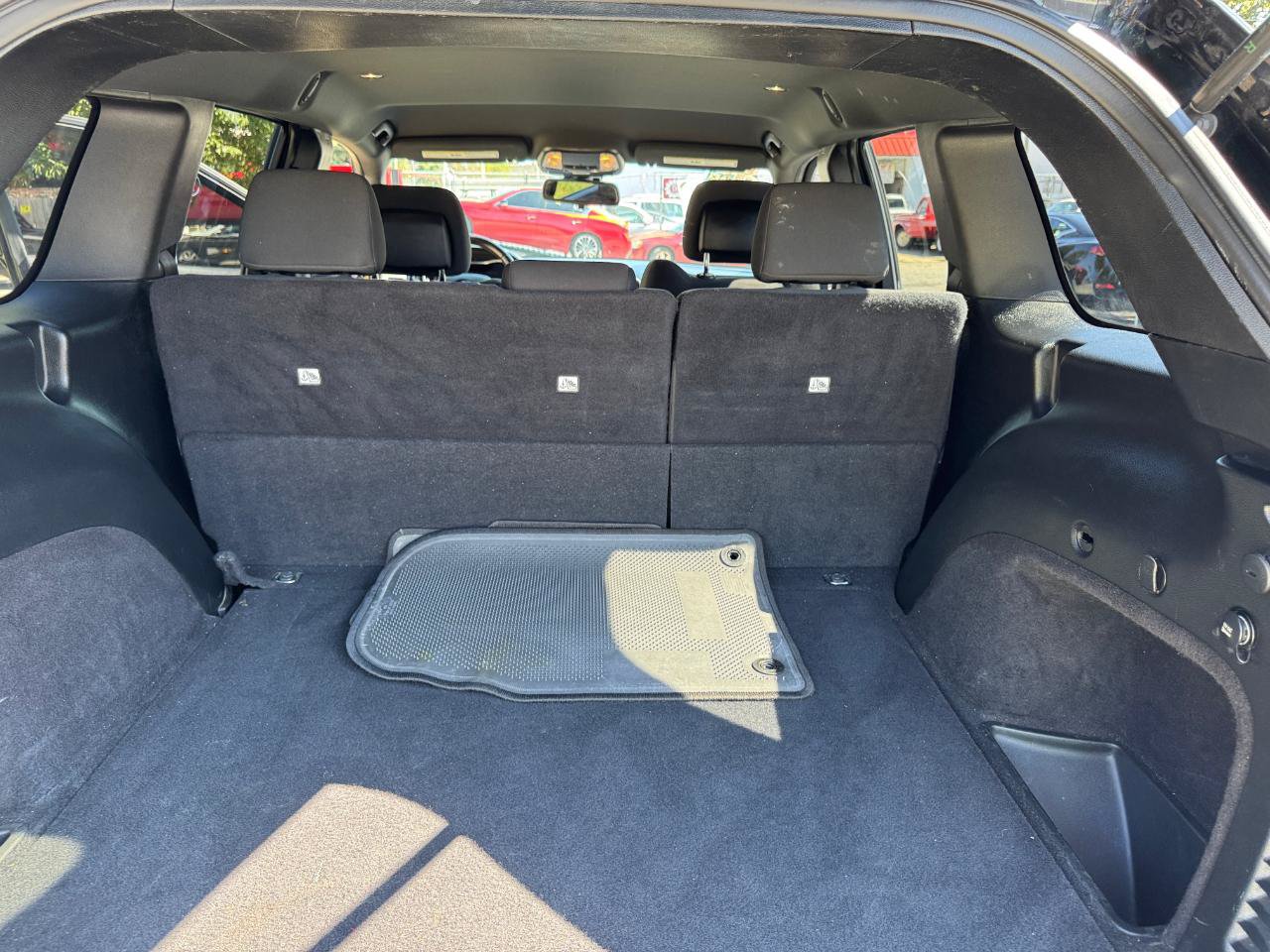 Used 2016 Jeep Grand Cherokee Laredo RWD image 11