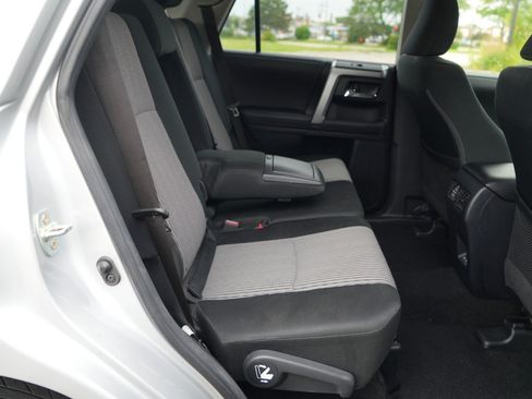 Used 2024 Toyota 4Runner SR5 RWD image 31
