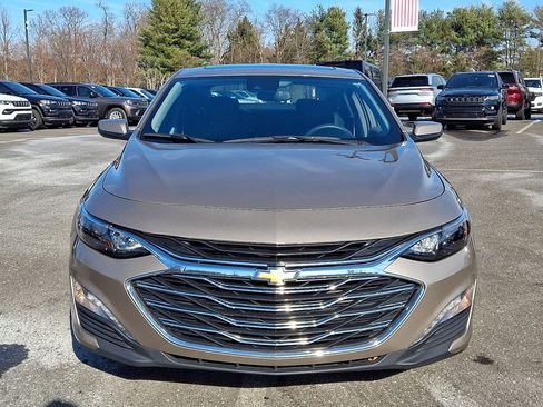 Used 2024 Chevrolet Malibu LT image 8