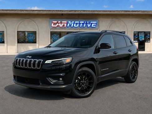 Used 2019 Jeep Cherokee Latitude Plus w/ Comfort/Convenience Group AWD/4WD image 4